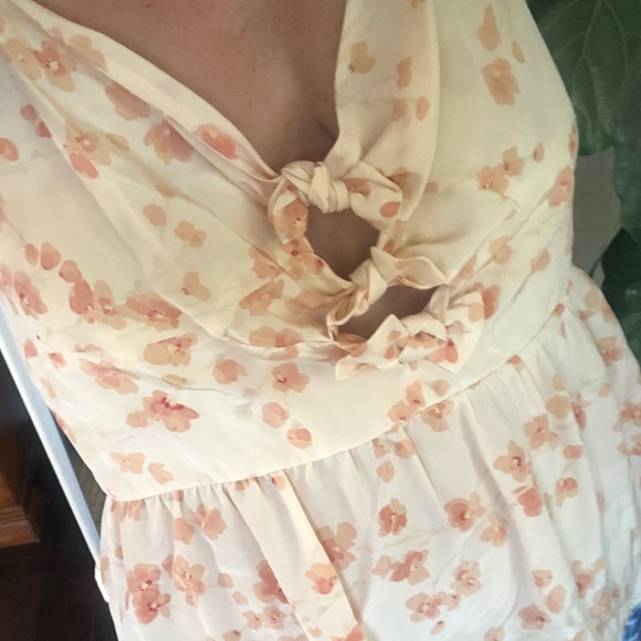 Peplum top - Picture 2 of 2